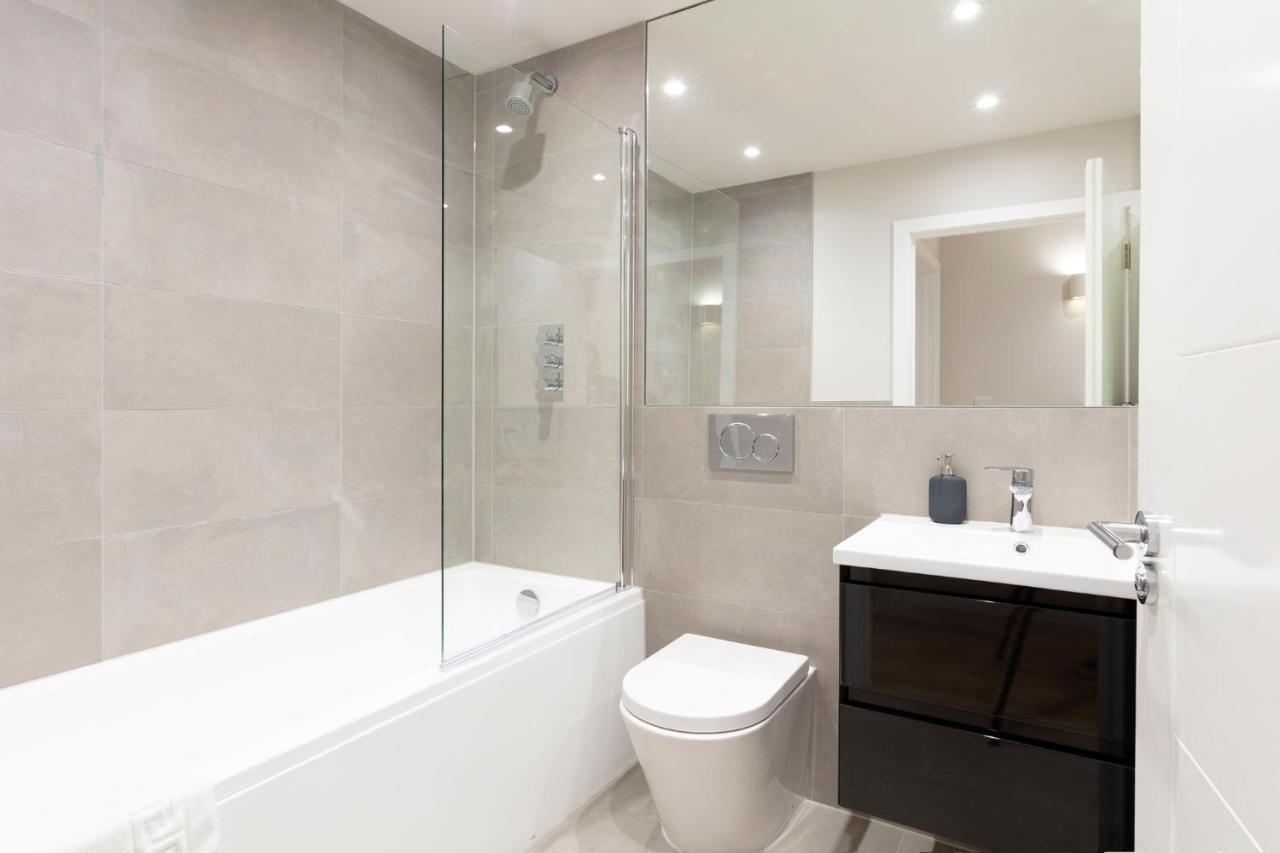 Hampden Apartments - The Diana Виндзор Экстерьер фото